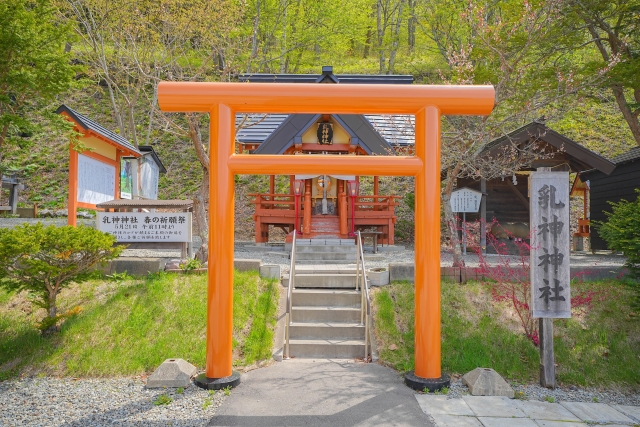 Urahoro Jinja｜Complete guide to the history, highlights, and worship information of this historic pioneer shrine