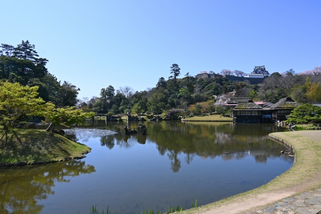 玄宮園｜美しい大名庭園の魅力と見どころ、拝観案内を徹底紹介
