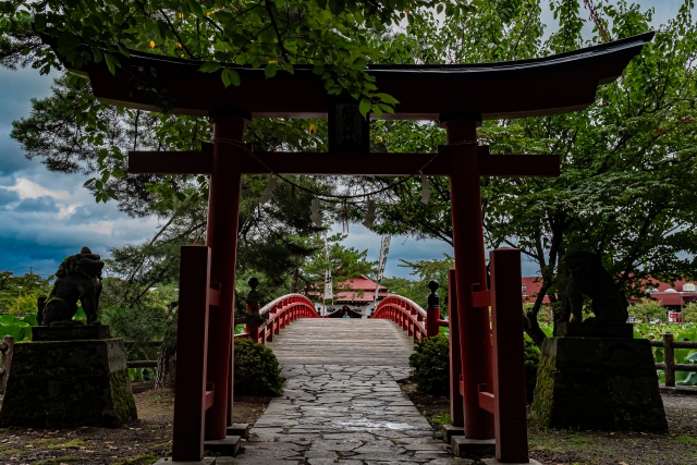 猿賀神社｜由緒ある神社の歴史と見どころ、参拝情報を完全ガイド