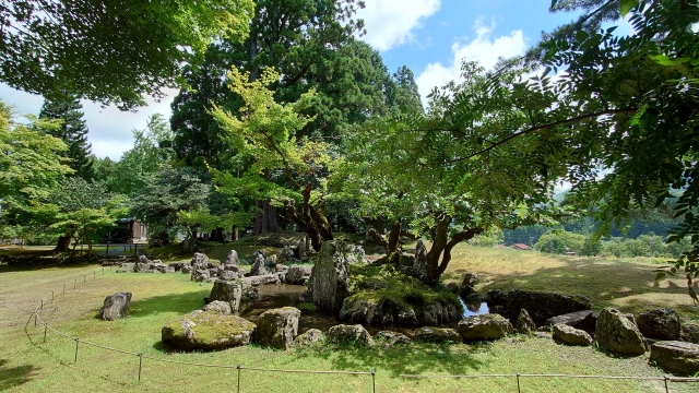 旧秀隣寺庭園（興聖寺）｜歴史と自然が織りなす名所の魅力を完全ガイド