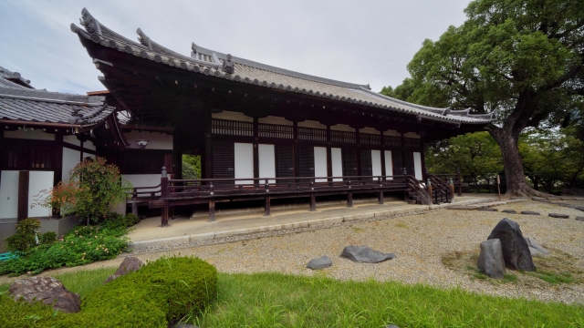 四天王寺本坊庭園｜聖徳太子ゆかりの古刹に佇む極楽浄土の庭園を完全ガイド