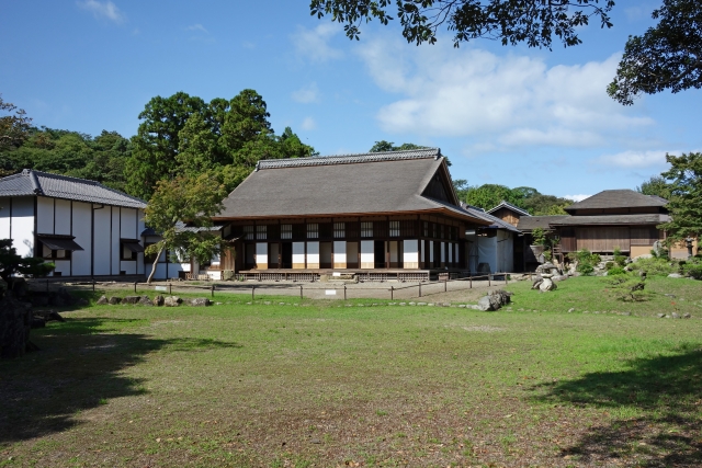 玄宮楽々園｜彦根城下に広がる美しい日本庭園の魅力と見どころ、拝観案内を徹底紹介