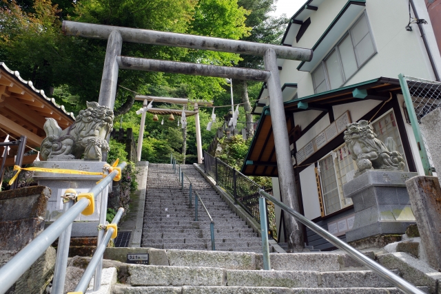 伊香保神社｜由緒ある神社の歴史と見どころ、参拝情報を完全ガイド