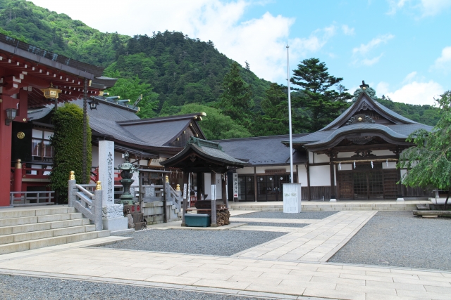 大山阿夫利神社｜関東総鎮護の霊峰で紡がれる2200年の歴史と神々の加護を完全ガイド