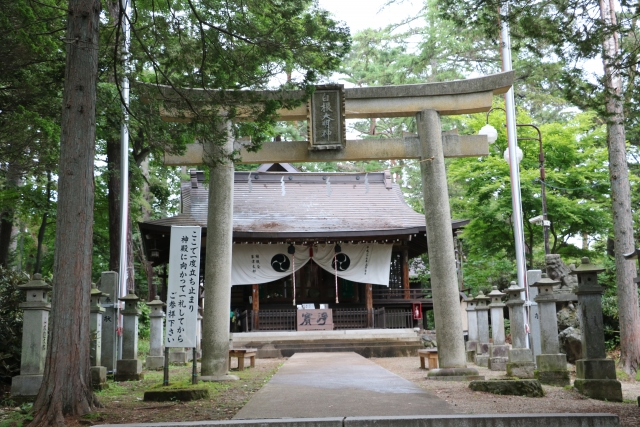 白根神社｜由緒ある草津温泉の守護神社と見どころ、参拝情報を完全ガイド