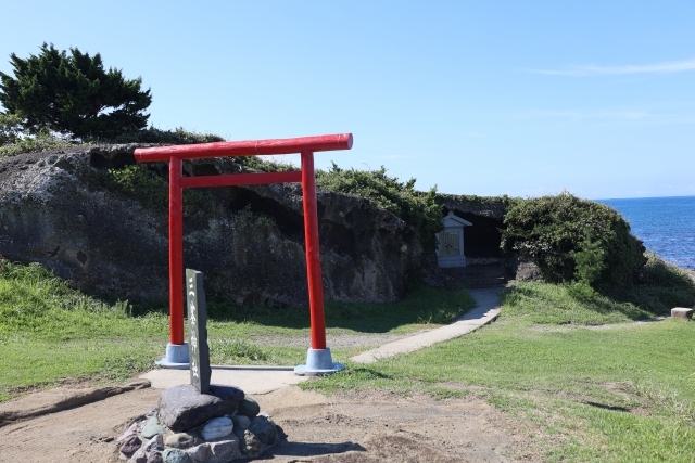 三峯神社｜由緒ある神社の歴史と見どころ、参拝情報を完全ガイド