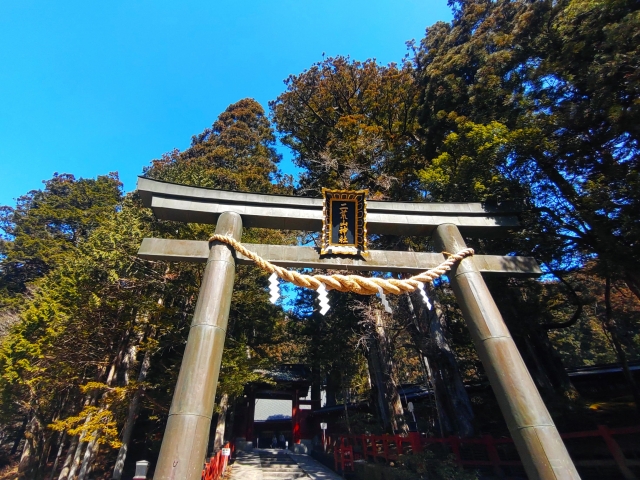 Nikko Futaarasan Shrine｜Complete guide to the history, highlights, and worship at this World Heritage-listed shrine in Shimono-kuni.