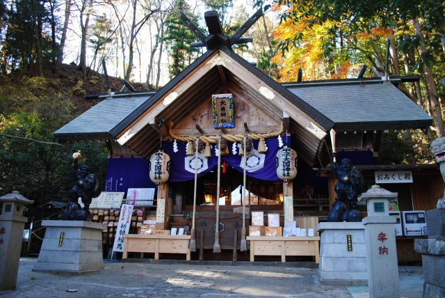 中之嶽神社｜日本一の大黒様と巨岩信仰の歴史ある古社の魅力、参拝案内を完全ガイド