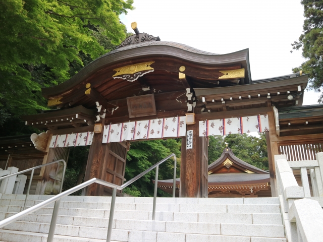 高麗神社｜出世開運で名高い1300年の歴史を誇る神社の魅力と参拝案内を完全ガイド
