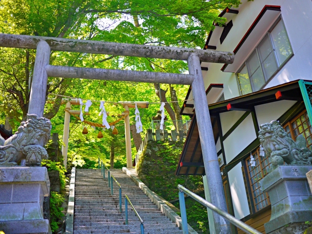 伊香保神社｜由緒ある神社の歴史と見どころ、参拝情報を完全ガイド