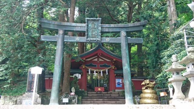 Nikko Futaarasan Shrine｜Complete guide to the history, highlights, and worship at this World Heritage-listed shrine in Shimono-kuni.