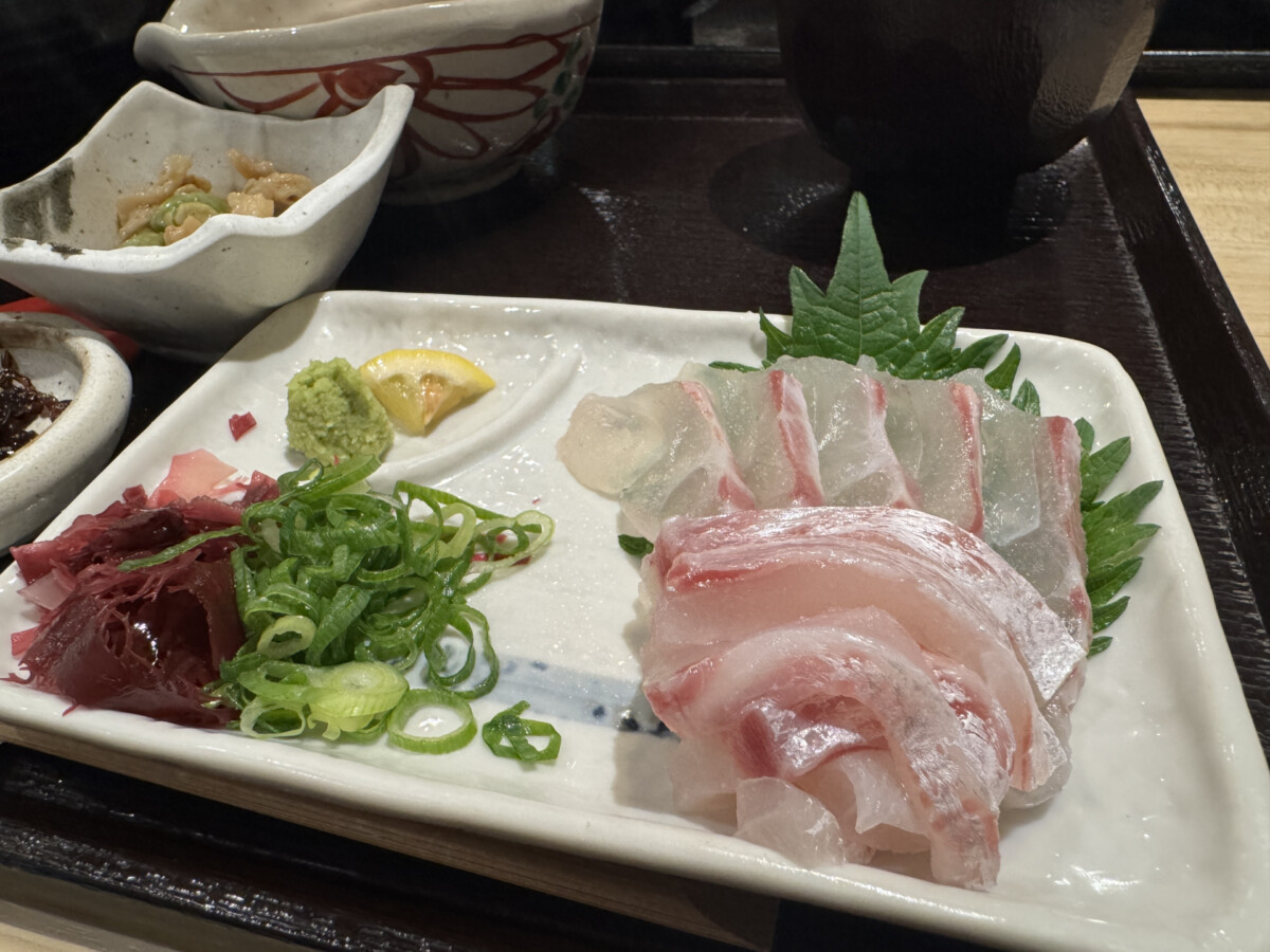 愛媛の鯛めし、2つの味を楽しむ旅へ。南予・中予それぞれの食べ方ガイド