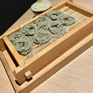 新潟漆器 変わり塗りの宝庫が教えてくれる、港町の漆の物語