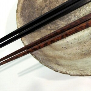 職人の技と想いで、美しくて使いやすい「江戸木箸」をご紹介
