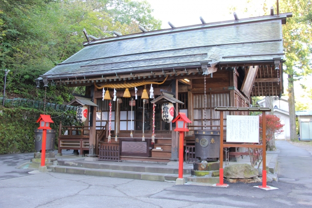 伊香保神社|由緒ある神社の歴史と見どころ、参拝情報を完全ガイド