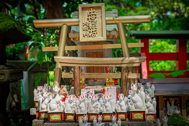 佐助稲荷神社｜出世開運のパワースポットとして名高い鎌倉の隠れ里の神社を完全ガイド