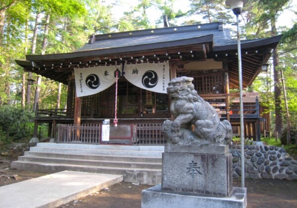 白根神社｜由緒ある草津温泉の守護神社と見どころ、参拝情報を完全ガイド