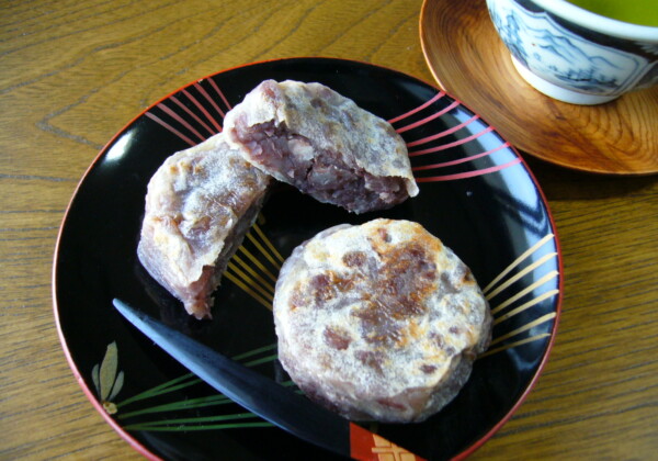 きんつばとは？その魅力と歴史、特徴など詳しく解説（katorisi, CC BY 3.0）