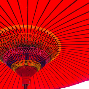 彌治郎こけしとは？その魅力と歴史、特徴など詳しく解説（Shutterstock / contributor: 228987915）