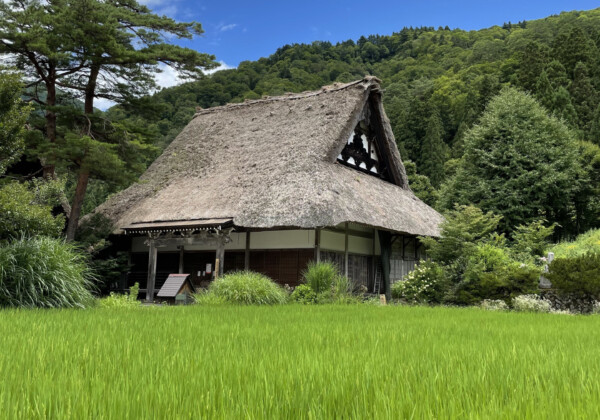 飛騨高山、江戸の面影が息づく町へ。歴史と見どころをやさしくご案内