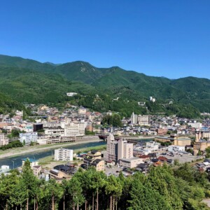 下呂温泉の特徴と見どころ。日本三名泉が誇る「美人の湯」を旅する