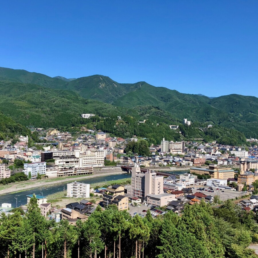 下呂温泉の特徴と見どころ。日本三名泉が誇る「美人の湯」を旅する