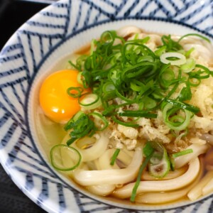 讃岐うどんの特徴と魅力。シーン別おすすめの食べ方ガイド