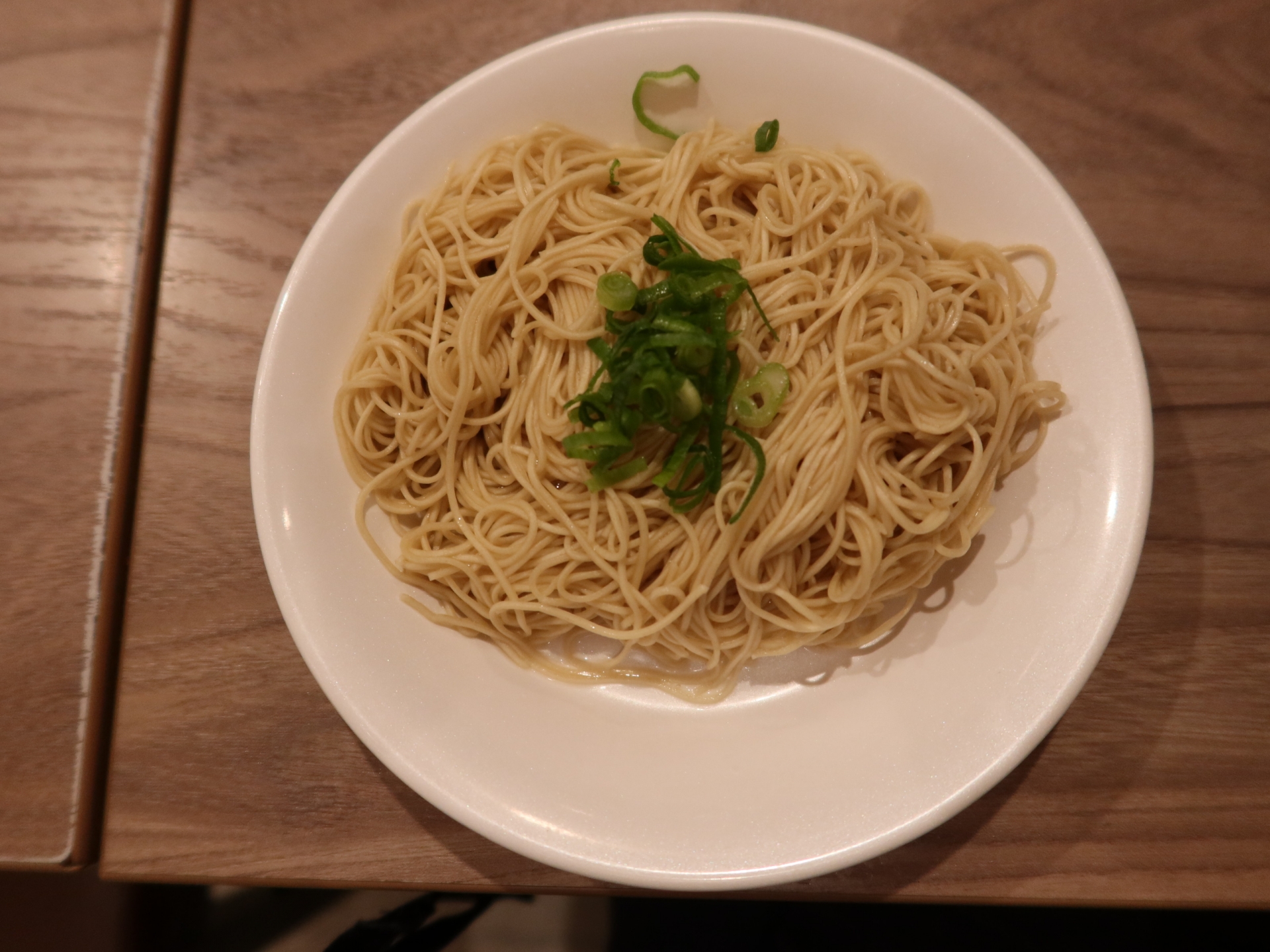博多ラーメン、豚骨スープの魅力をひもとく