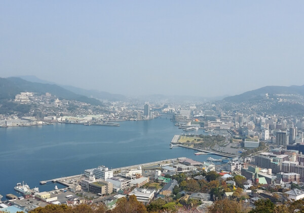 長崎 卓袱料理の歴史と魅力。和・華・蘭が出会った円卓のものがたり