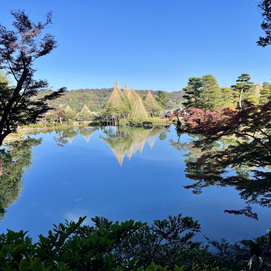 兼六園に四季を訪ねる 日本三名園がみせる表情のうつろい