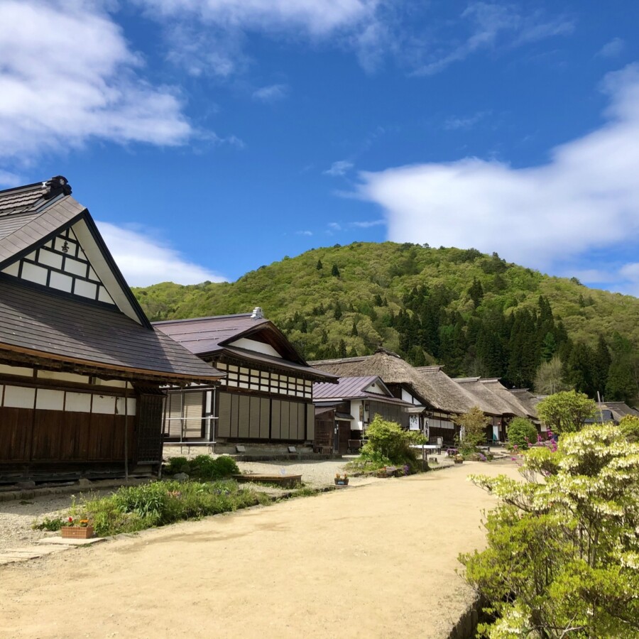 大内宿 茅葺き屋根が守り継ぐ、時が止まったような宿場町