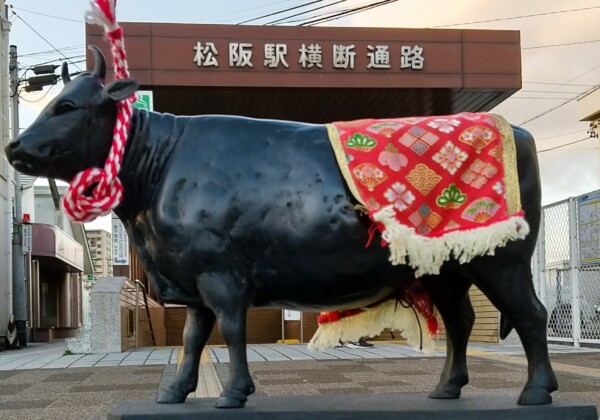 松阪牛とは？歴史と特徴から知る、贈り物にしたくなる理由