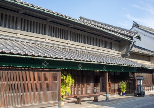 有松 絞り染めが息づく町並みを歩く旅