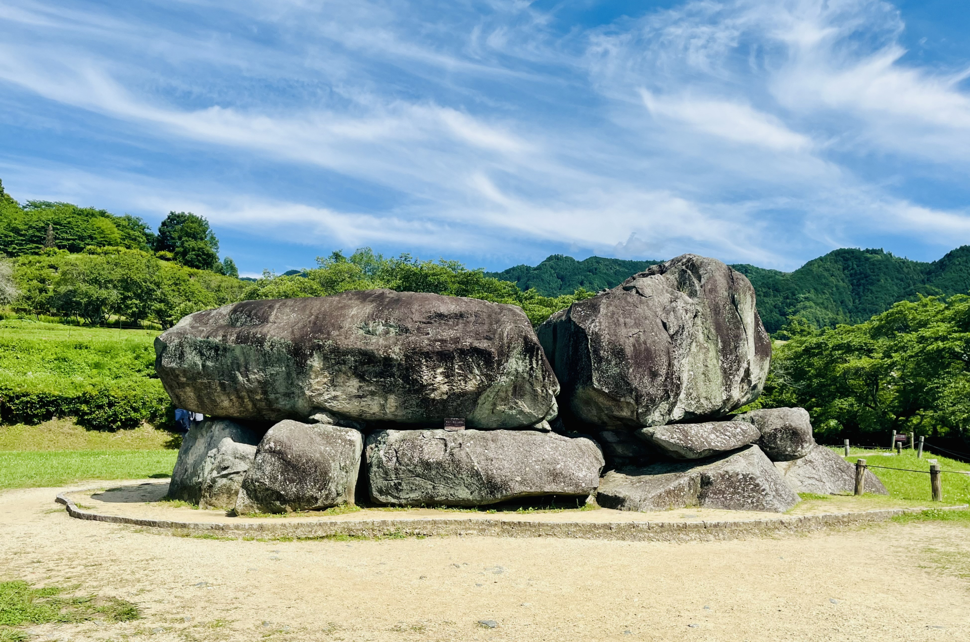明日香村で出会う、飛鳥時代の面影が残る古代景観めぐり – わのっと