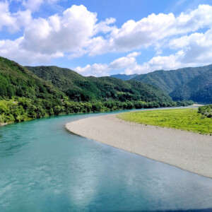 四万十川、最後の清流と呼ばれる理由をたどる旅
