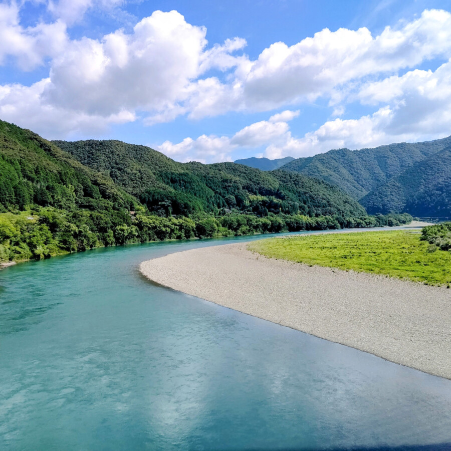 四万十川、最後の清流と呼ばれる理由をたどる旅