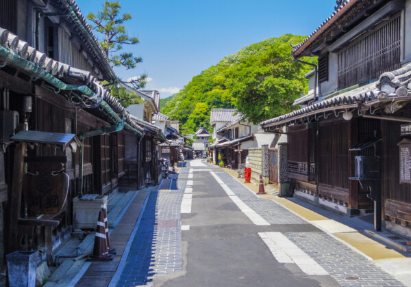 なぜ金沢は「金箔の町」と呼ばれるのでしょうか