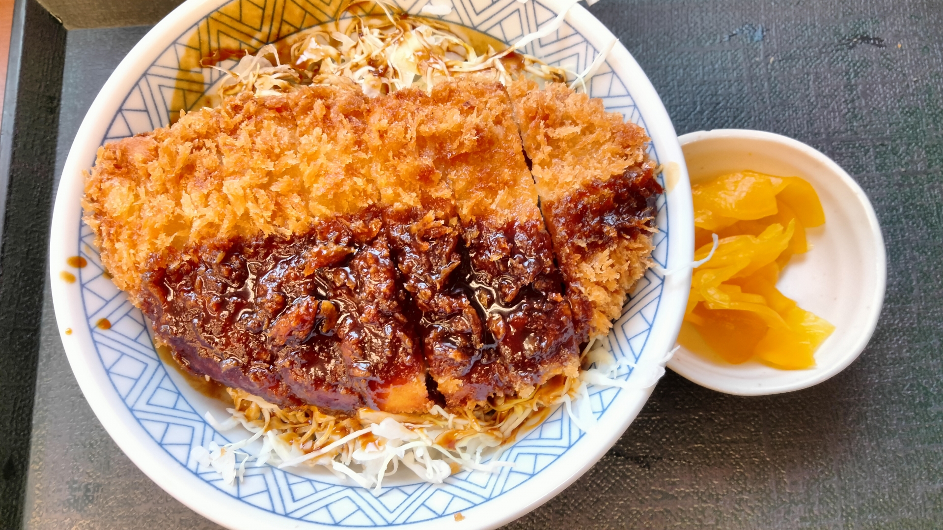 愛知のみそかつ文化を味わう五つの入口