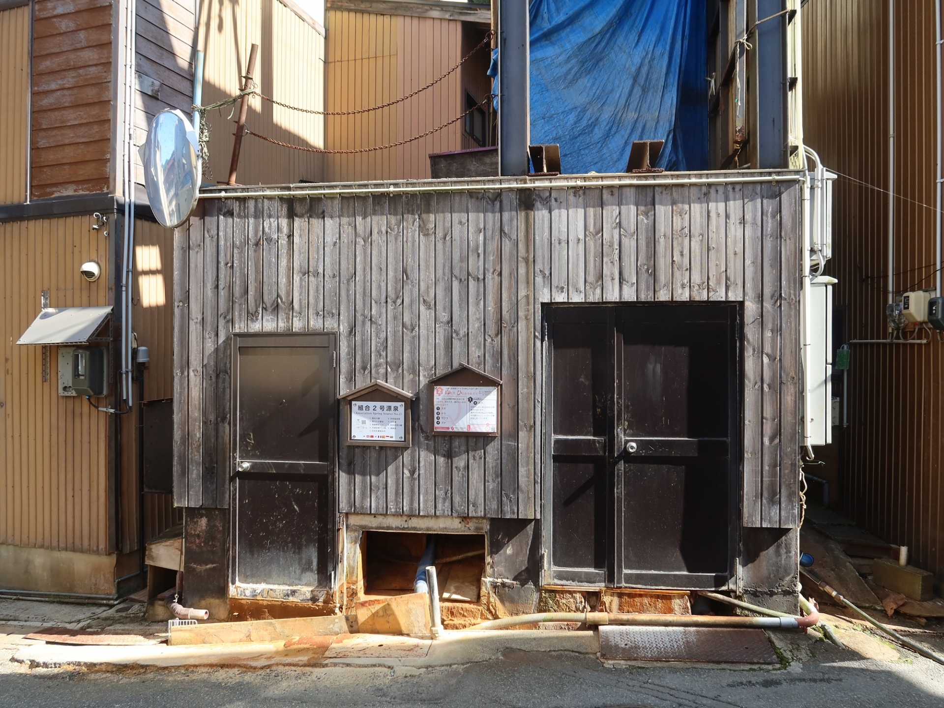 肘折温泉の朝市。秘湯の里で出会う早朝のにぎわい