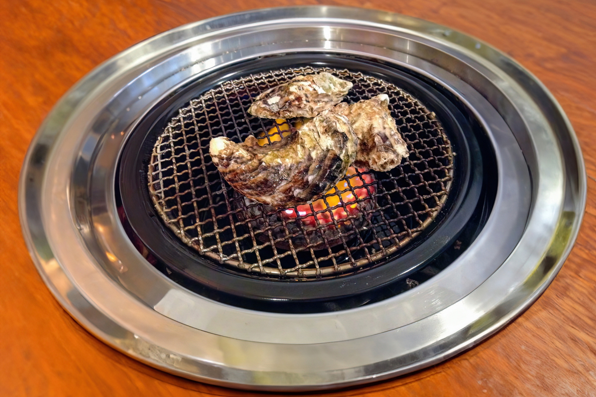 広島の牡蠣料理、味わい方でこんなに変わる魅力
