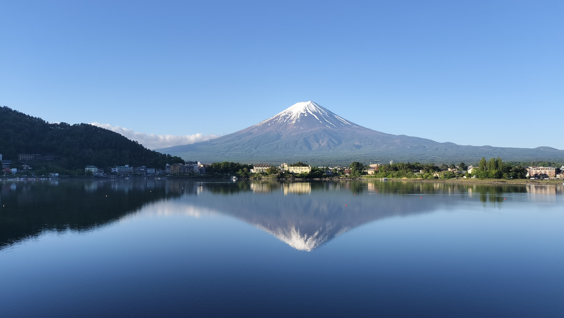 河口湖 富士山を望む湖畔ガイド 湖と桜と鐘の音が織りなす五つの絶景