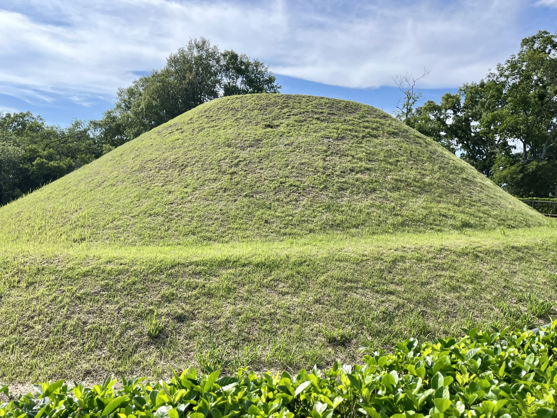 明日香村で出会う、飛鳥時代の面影が残る古代景観めぐり