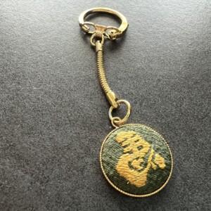 加賀繍 石川が育てた「立体に光る」刺繡の物語