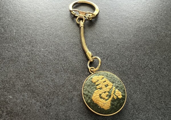 加賀繍 石川が育てた「立体に光る」刺繡の物語