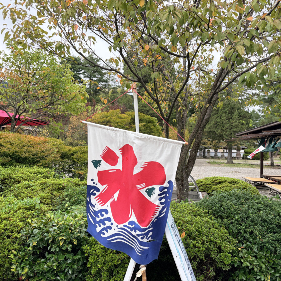 十日町明石ちぢみ。新潟の雪国が育てた、涼やかな絹の物語